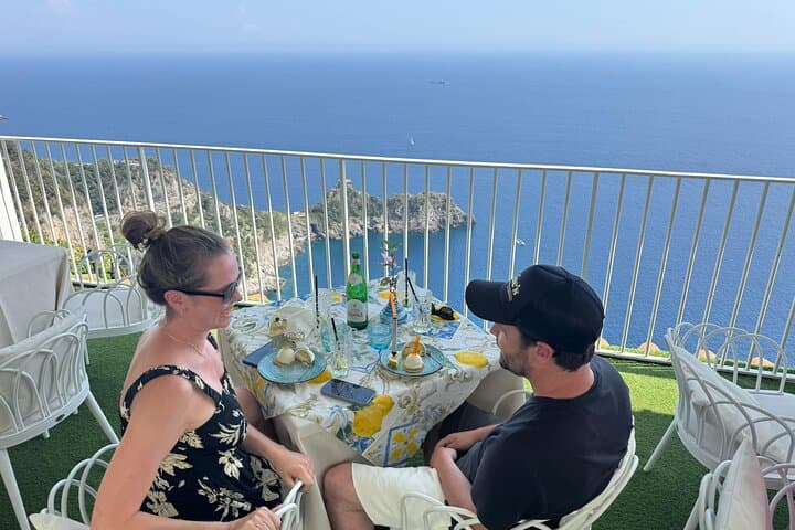Pompeii and Amalfi Coast Shared or Private tour - Optional Lunch