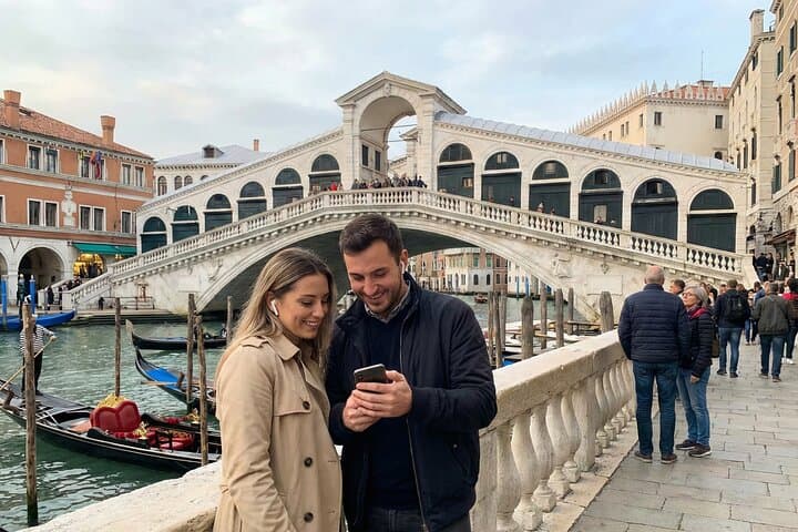 Explore all Italy in self-guided narrated tours with AI