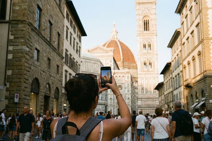 Explore all Italy in self-guided narrated tours with AI