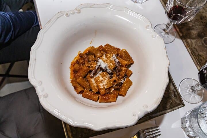 Late Night in Rome: VIP Golf Cart Drinks & Bites Tour