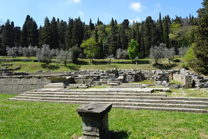 Ancient Roman Fiesole & Florence hills Private Golf Cart Tour
