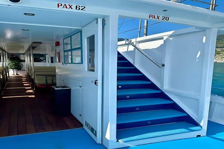 Scenic Amalfi Coast Cruise from Salerno: Amalfi and Hidden Bays