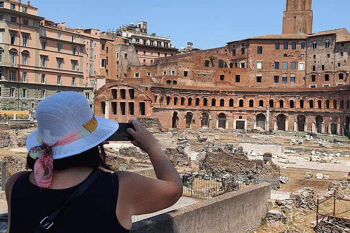 Rome Wheelchair Accessible Colosseum & Forums Tour