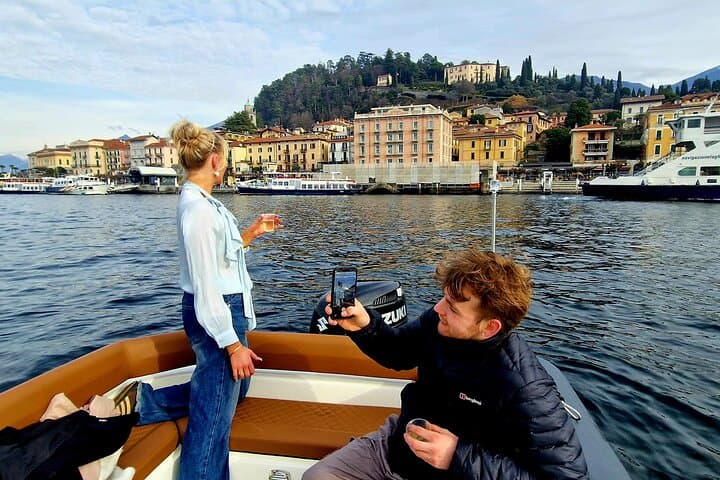 bellagio-arrival-by-boat