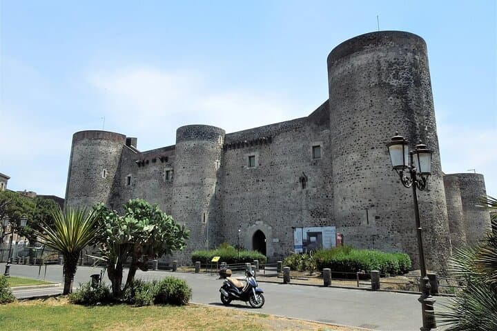 Self-Guided Walking Tour of Catania with Audio Guide