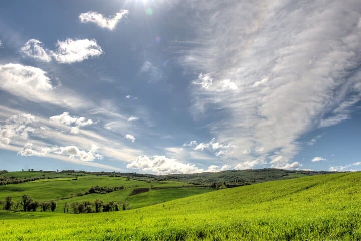 Tuscany Countryside in 2 Days on Horseback and E-Bike in Montepulciano