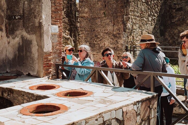 Pompeii Guided Tour with Transportation from Salerno Port