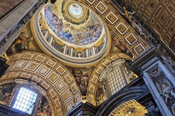 St Peter's Basilica Tour with Dome and Crypt (Papal Tomb)