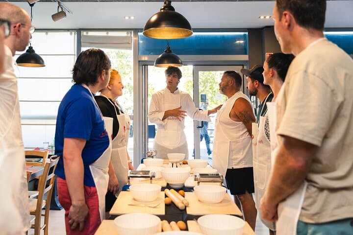 Pasta, Ravioli & Tiramisu Masterclass in Rome with Unlimited Wine