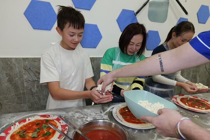 Naples Pizza and Tiramisu Cooking Class
