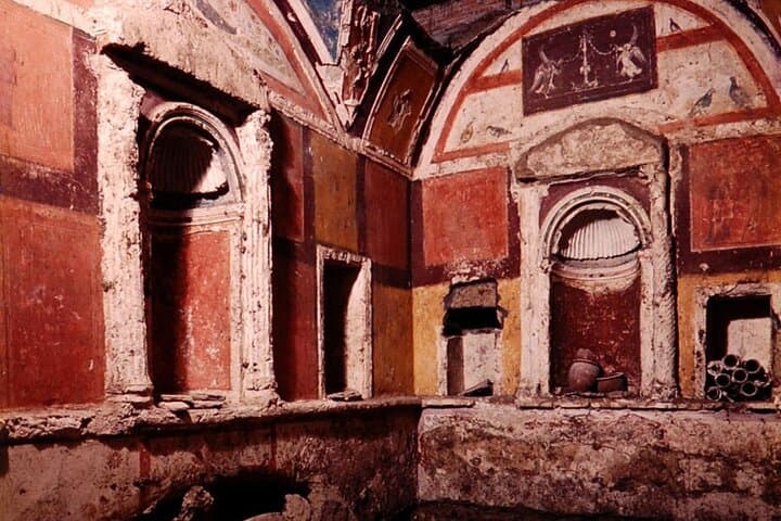 Scavi (excavations) St. Peter's Tomb and St. Peters Basilica