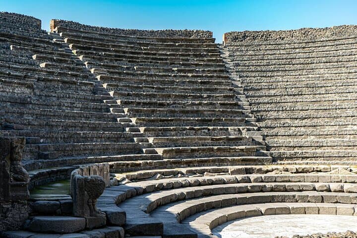 Naples/Salerno: Pompeii and Herculaneum with an Archaeologist