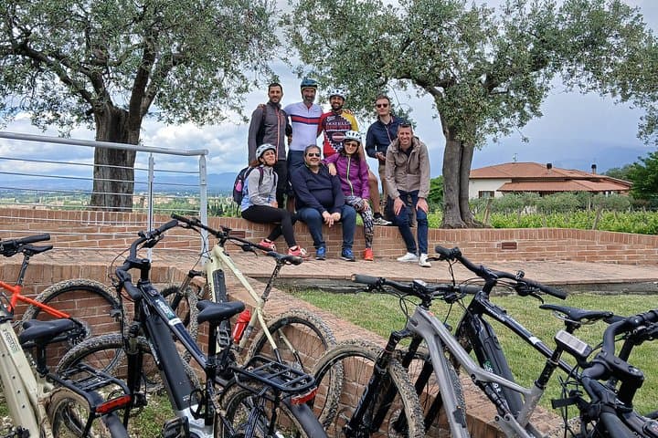 Assisi - Ebike tour to Spello and Bevagna