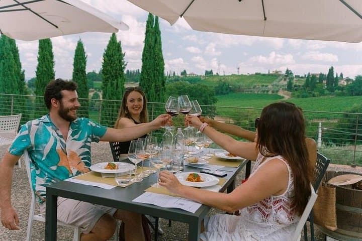 Tuscany Winery Hopping Tour with Lunch & Tastings at 2 Vineyards