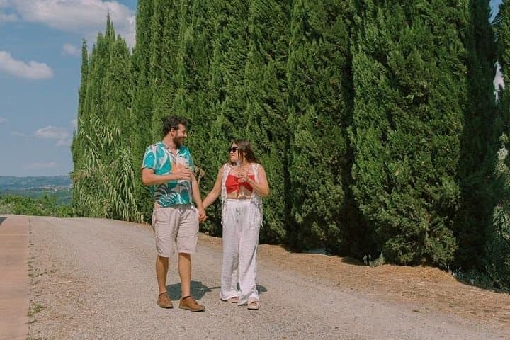 Tuscany Winery Hopping Tour with Lunch & Tastings at 2 Vineyards