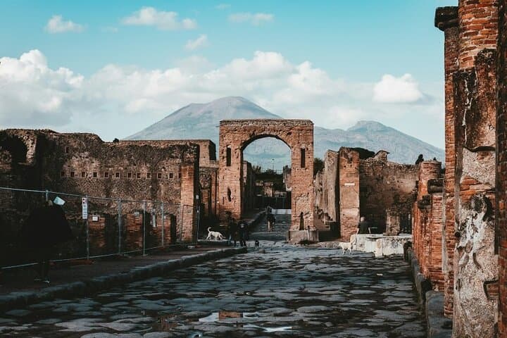 Pompeii & Mt. Vesuvius Day Trip from Rome with Lunch