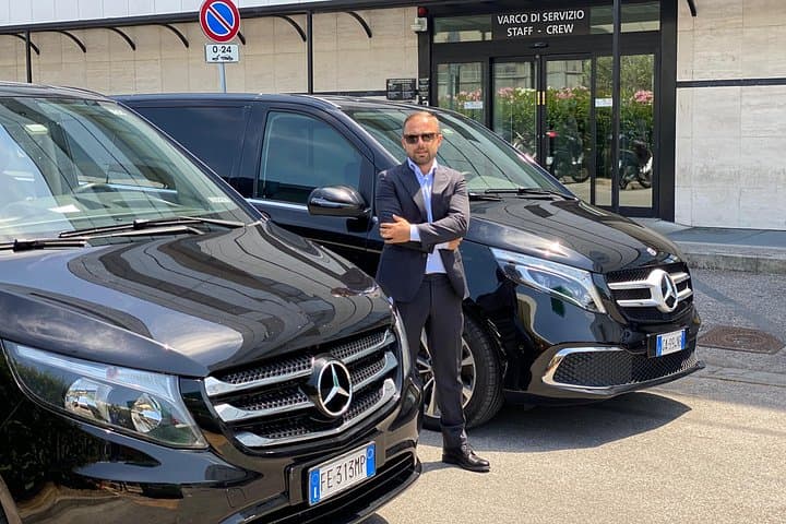 Transfer Privato: Porto di Livorno-Firenze (Andata e Ritorno)