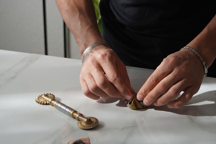 Cagliari: Pasta art Cooking Class with 3-Course Dinner