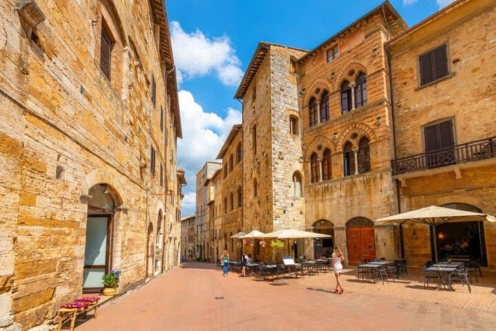 Tuscany 2-Days 5-Cities Flexible Sightseeing bus tour