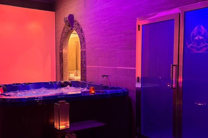 Private Day Spa and Nail spa Experience in Roma