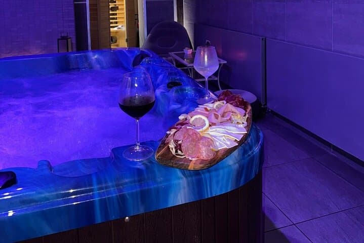 Private Day Spa and Nail spa Experience in Roma