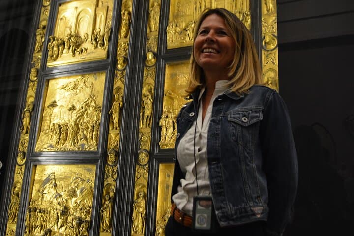 Semi private Florence Highlights walking tour with David