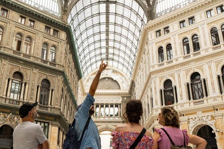 Not Just Another Naples Street Food Tour with Tastings