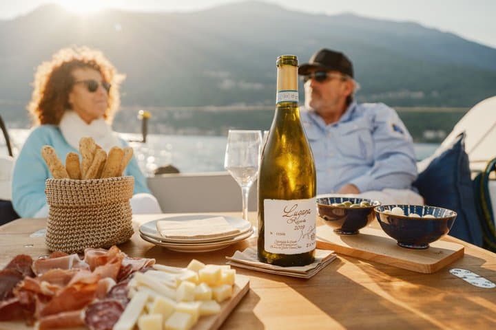 Private sailing tours on modern 40' Sailing Yacht with Aperitivo