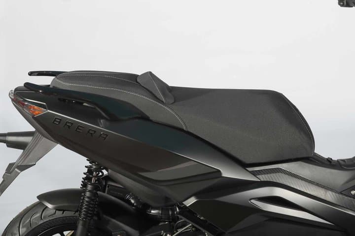 Scooter Rental 300cc