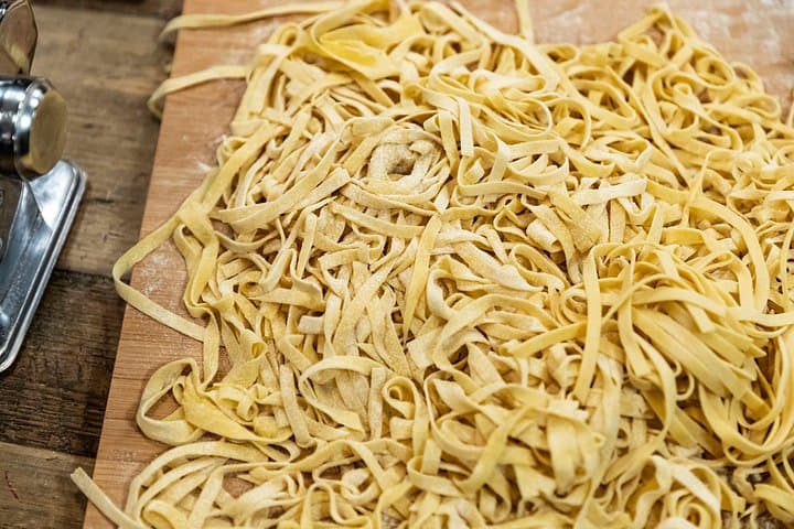 Rome Trastevere Pasta Making Class & Food Tour with Eating Europe