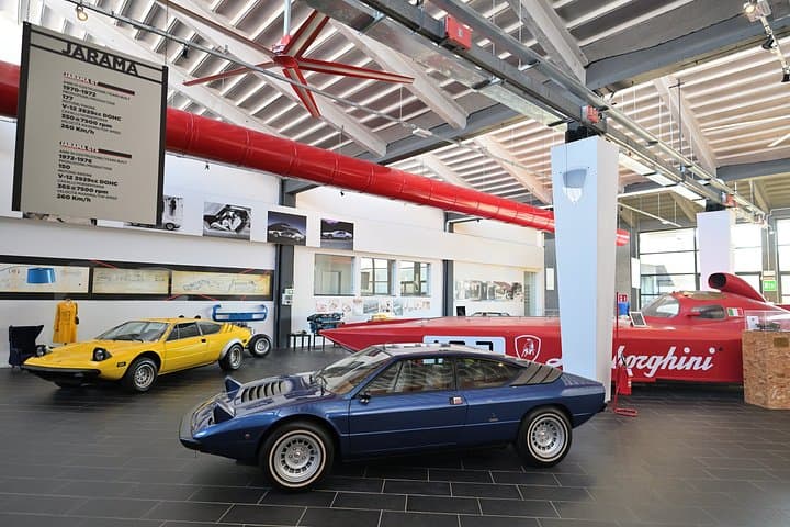 Motor Valley Supercar Icons Tour from Bologna