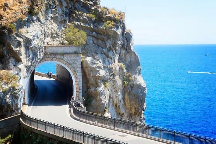 Sorrento to Positano, Amalfi and Ravello Day Tour