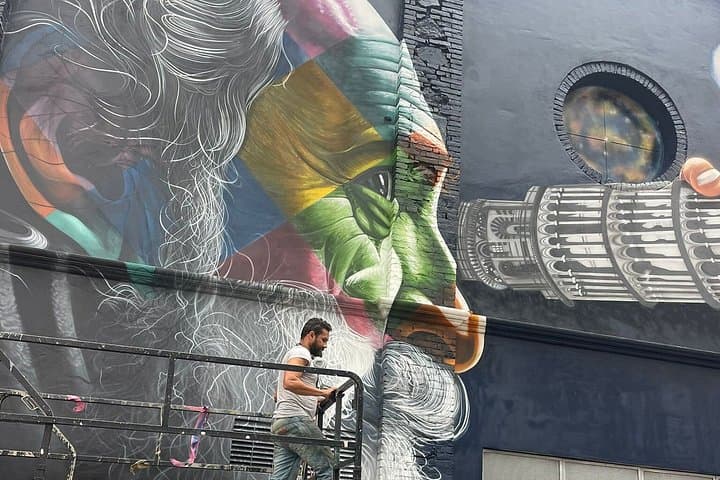 Pisa Street Art Self-Guided Bike Tour
