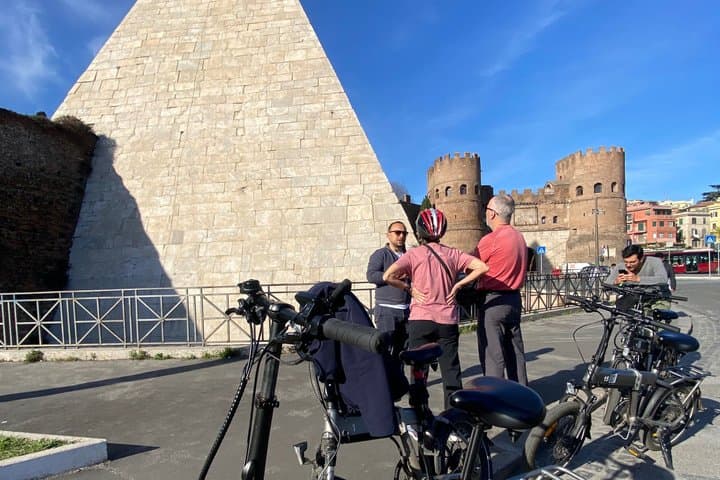 Hidden Rome: Small Group E-Bike Tour with Street Food Stops