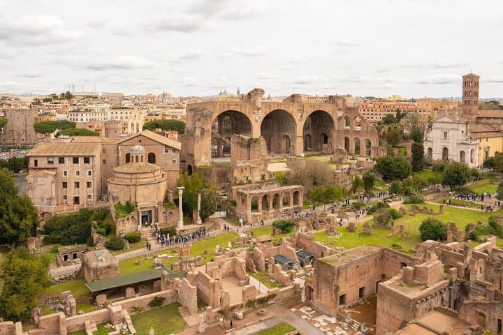 The Glory of Ancient Rome and Colosseum, Half Day Tour