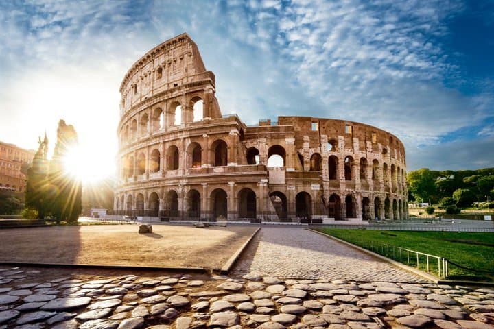 The Glory of Ancient Rome and Colosseum, Half Day Tour
