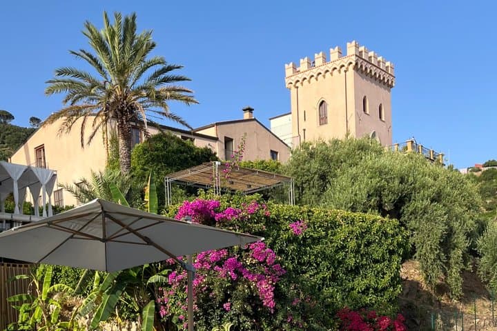 Sea Villa Cefalù: Hands-on 4-Course Pasta Cooking Class & Wine