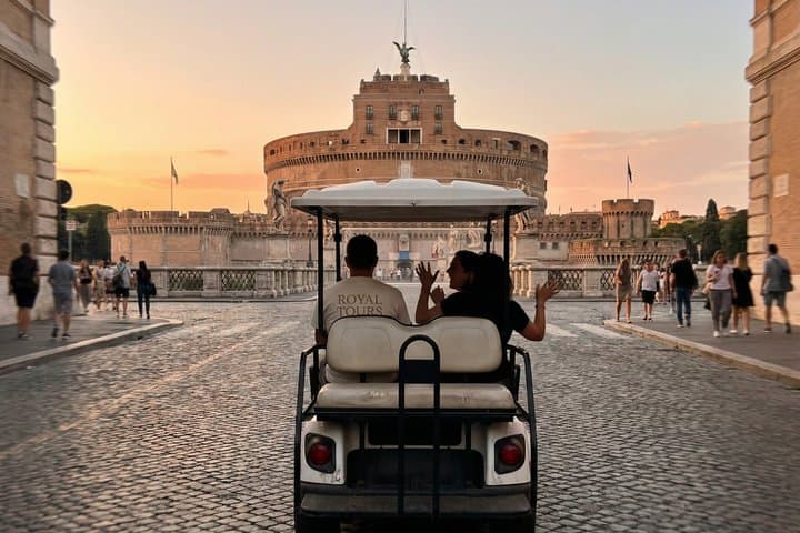Rome : 3h Private Golf Cart Tour with Culinary Tasting