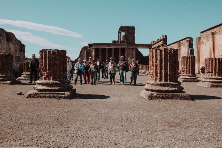 Pompeii Guided Tour with Transportation from Salerno Port