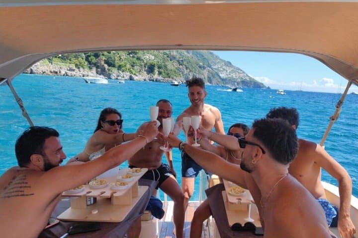 Capri Boat Tour and Blue Grotto Visit
