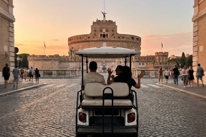 Private Tour of Rome by Golf Cart with Culinary Tasting