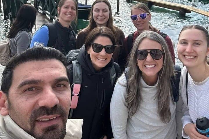 Private Gondola with Private Walking Tour In Heart of Venice