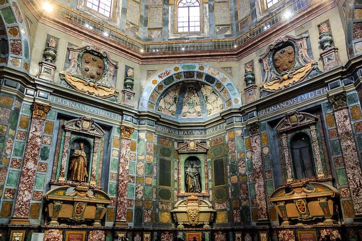 Florence: Medici Family Tour With Michelangelo's Chapels Access