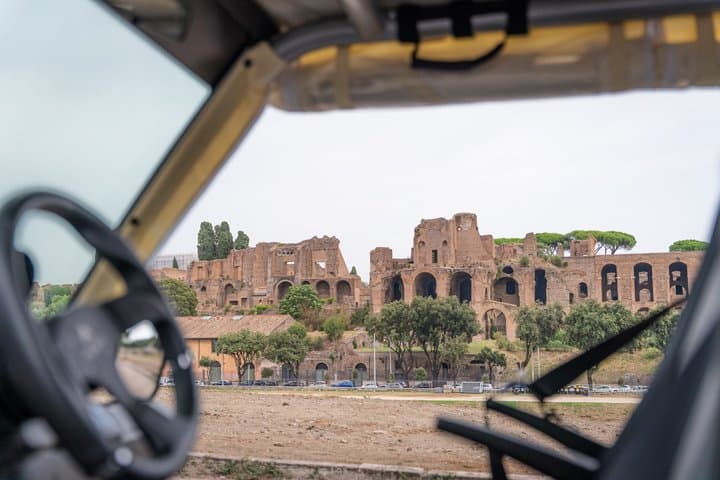 Rome City Center Customizable Private Golf Cart Tour