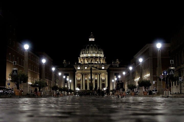 Rome by Night Private Tour Colosseum to Vatican Views