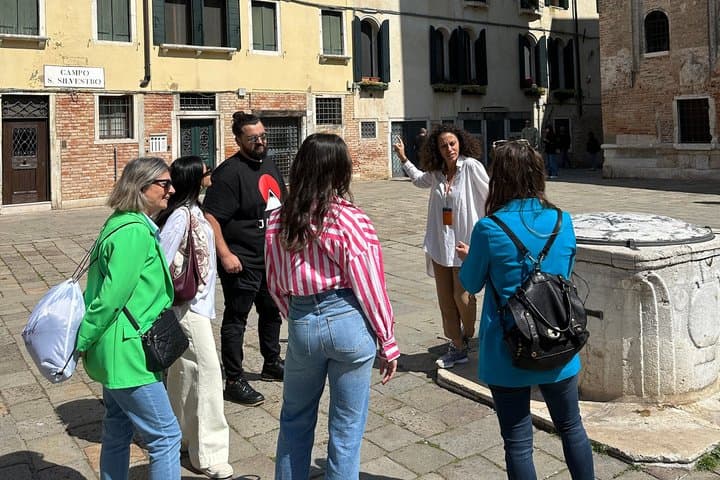 Venice Unveiled: A Stress-Free Small-Group Walking Tour