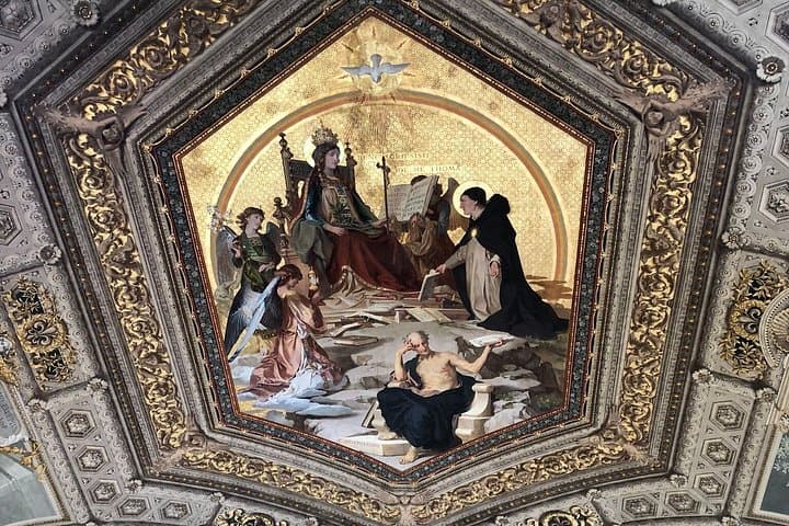 Explore Vatican Museums Sistine Chapel & St Peter BasilicaTour