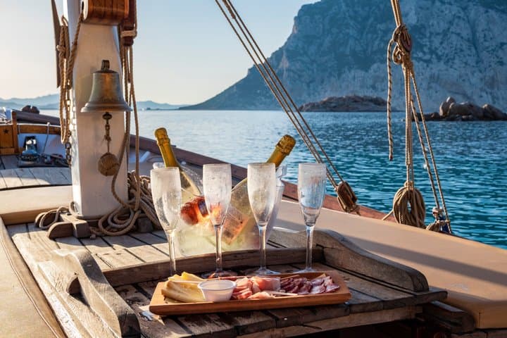 Aperitif on board