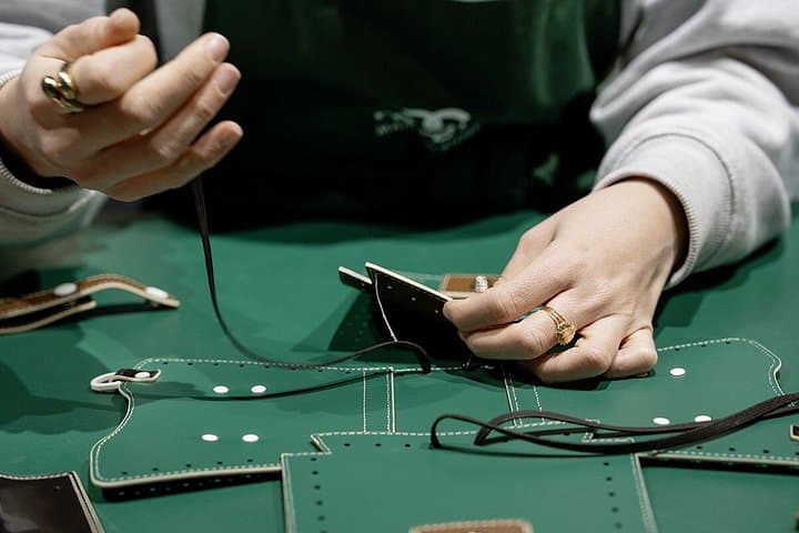 Leather Workshop Experience with Optional Oltrarno Walking Tour