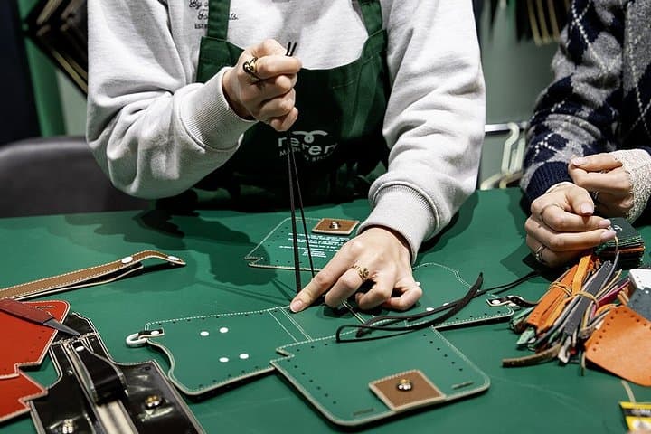 Leather Workshop Experience with Optional Oltrarno Walking Tour